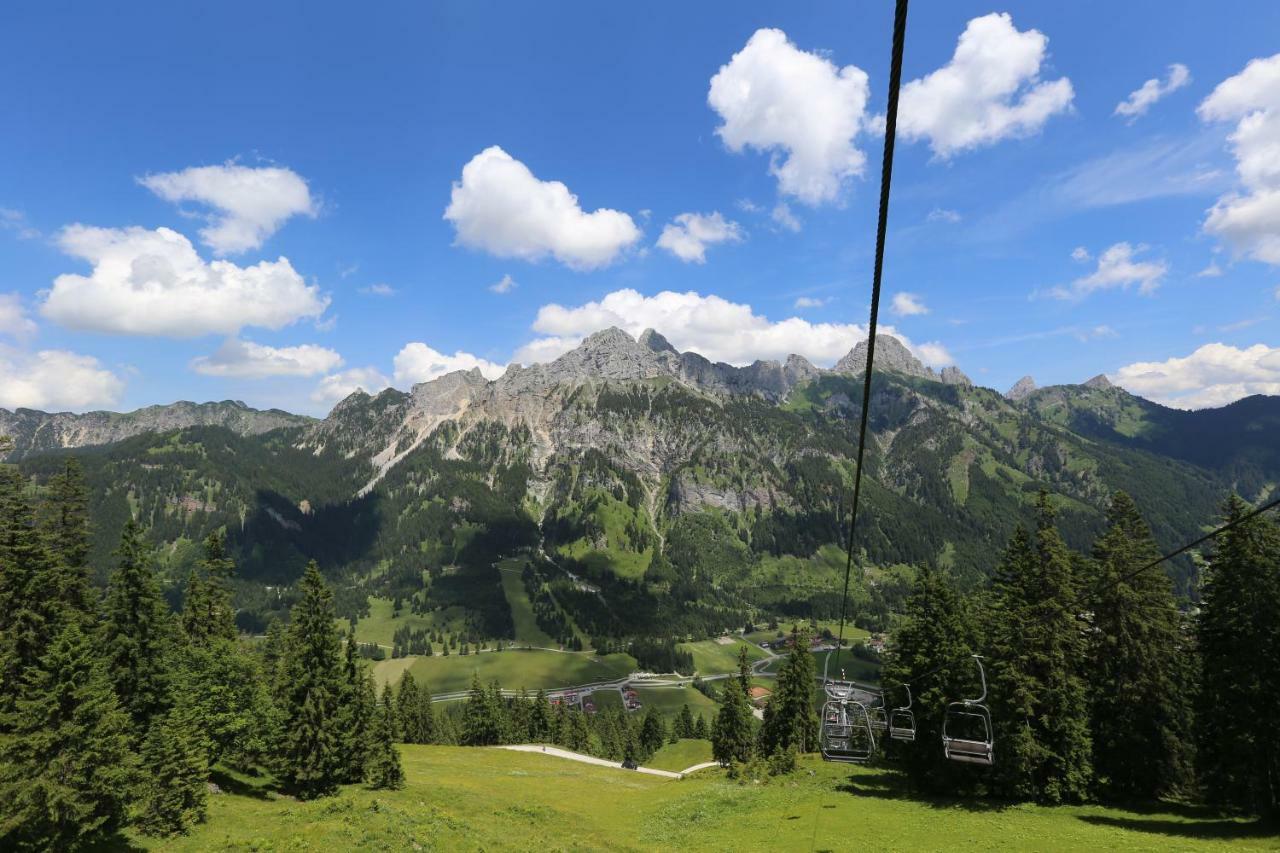 Landgasthof Schuster Appartement Nesselwängle Buitenkant foto